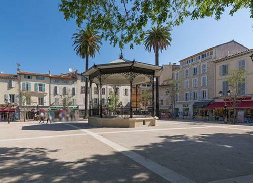 Appartement Vieil Antibes Exterior photo